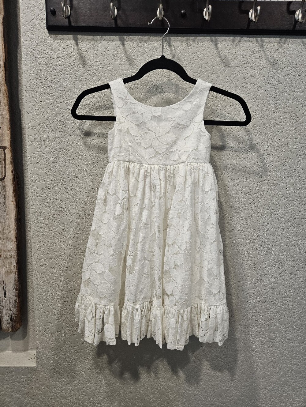 David's Bridal Ivory Floral Lace Dress